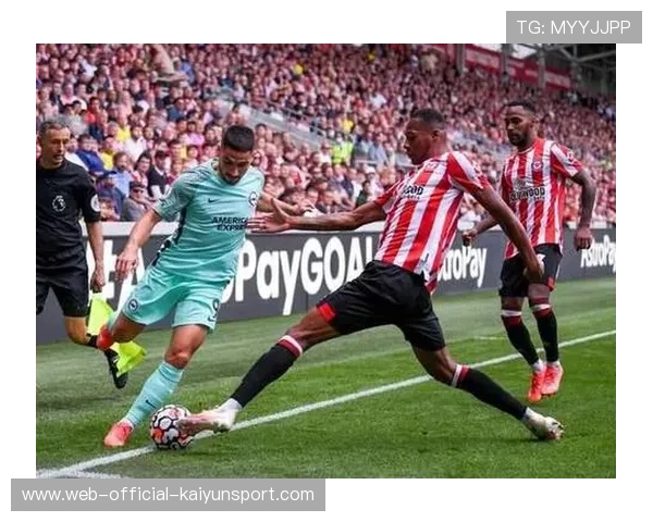 “布莱顿1-1战平埃弗顿，保级队客场取分关键”